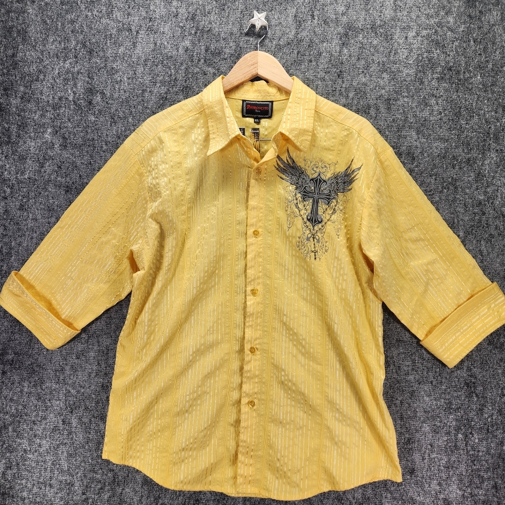 Patroncito Mens Button Up Shirt Size  XL Yellow Cross Tribal Logo 3/4 Sleeve